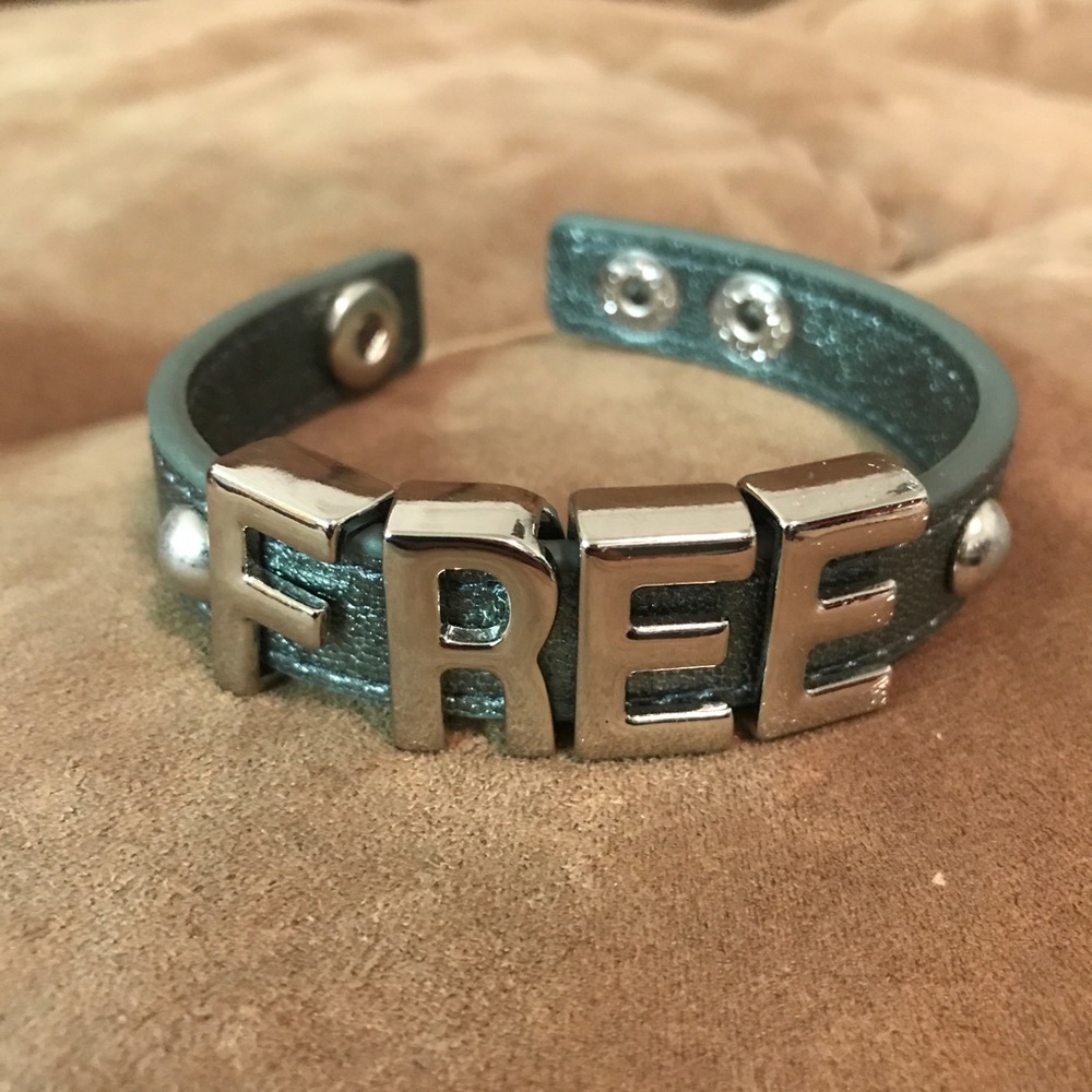 BCBG inspiration quote faux leather snap bracelet